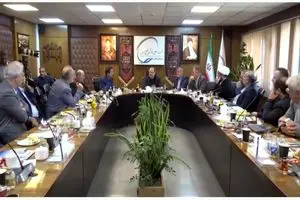 تاکید مدیرعامل هلدینگ خلیج فارس بر انجام موثر مسئولیت‌های اجتماعی صنایع پتروشیمی در حوزه شهرستان ماهشهر