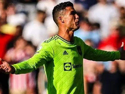 رونالدو حقایق نقل و انتقالات را فاش خواهد کرد!