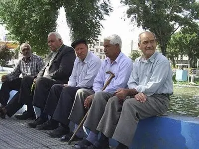 معلمان بازنشسته مشمول قانون منع بکارگیری بازنشستگان نمی‌شوند