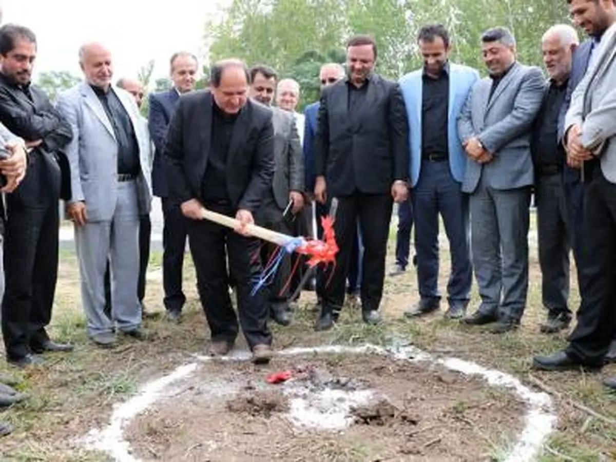 مراسم کلنگ‌زنی احداث مخزن 1000 متر مکعبی آب آشامیدنی در روستاهای غرب بندرانزلی 