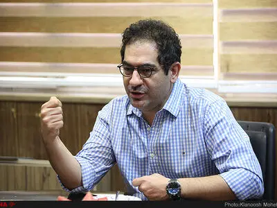سوداگری را از نهادهای دولتی و عمومی آموخته‌ایم