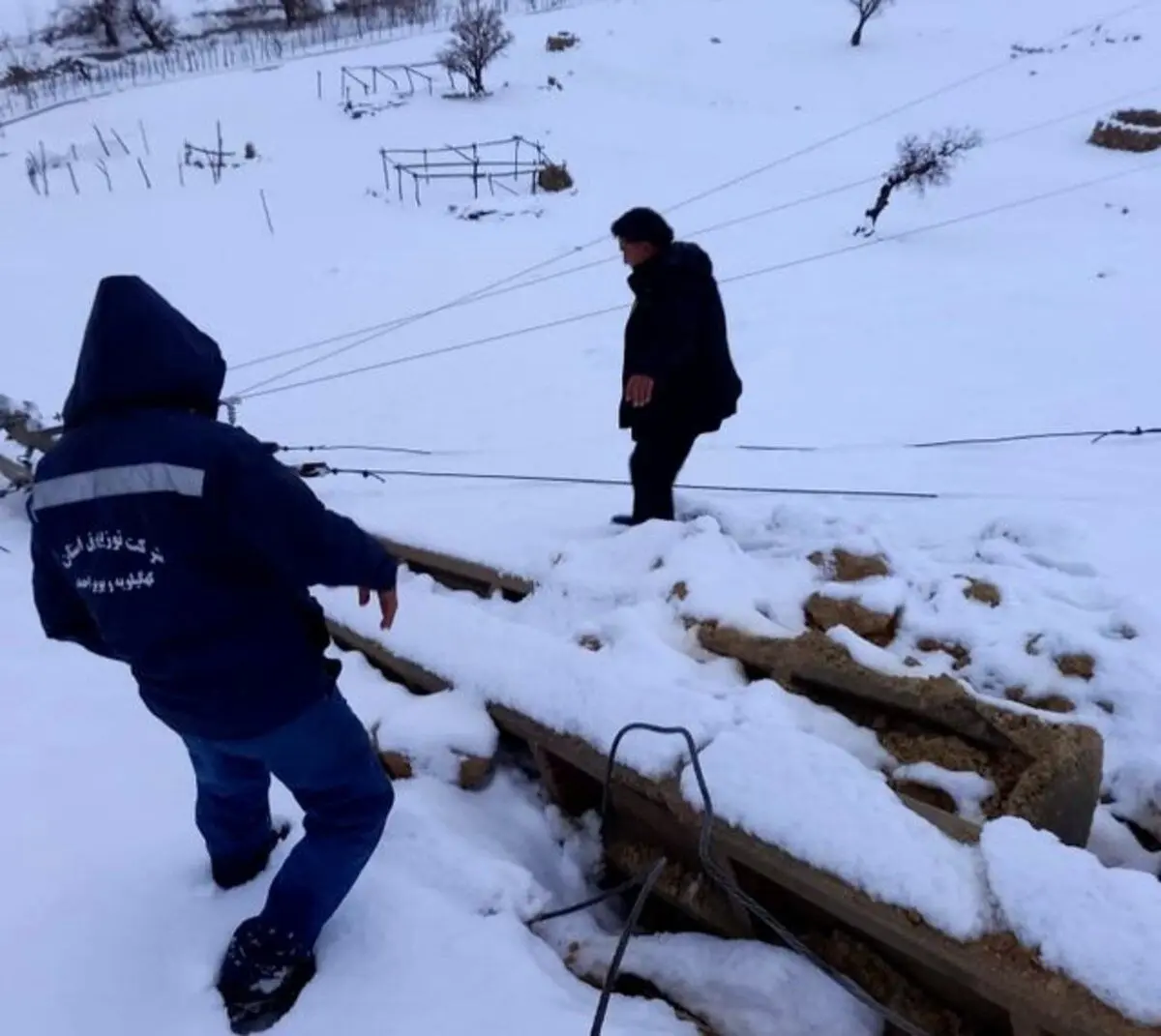 قطعی برق 127 روستای شهرستان‌های بانه و سقز در کردستان
