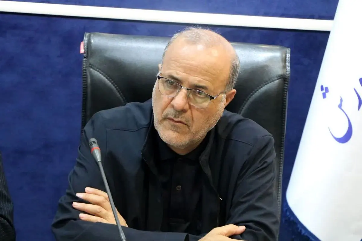 مسئولان با رفتار و عملکرد خود الگوی مناسبی برای معلمان و دانش‌آموزان باشند