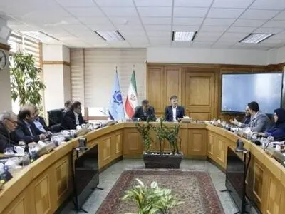 محصول سیاستگذاری‌های گذشته، توسعه نامتوازن و تمرکز امکانات در تهران است