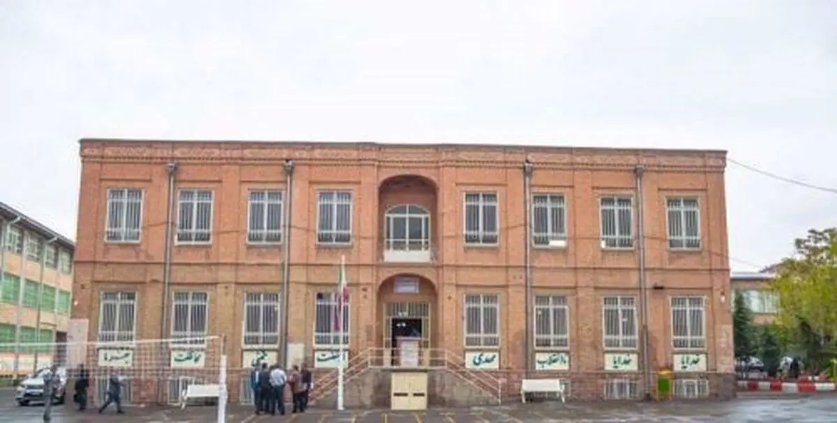 احداث 2 مدرسه در مناطق سیل‌زده لرستان توسط بانک دی