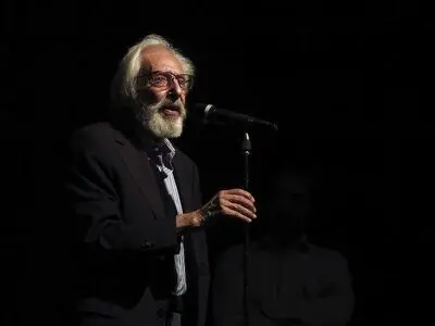 دیدار با جمشید مشایخی در نمایش «پالت»/مردم به ما نمره می‌دهند