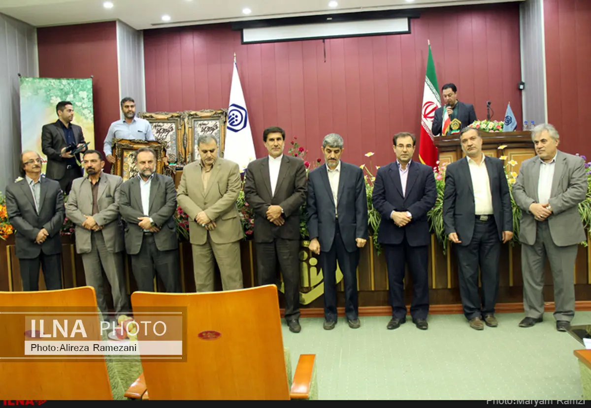 همایش تجلیل از کارفرمایان برتر قم برگزار شد + تصاویر