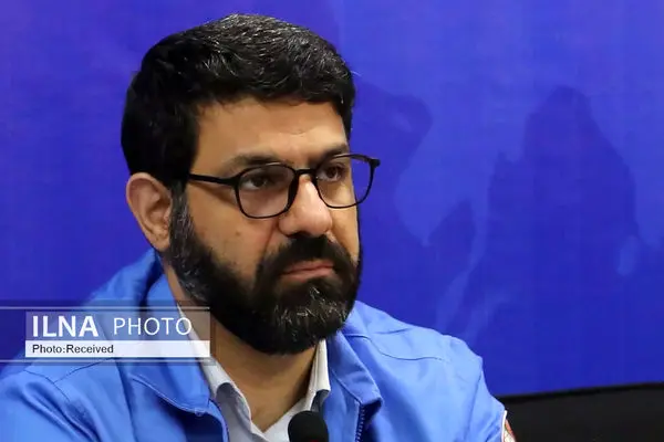 آغاز صادارت و واردات در اسکله شهید رجایی/ در حال تخلیه «کانتینرهای سالم» به مکانی امن هستیم/ در محل دپو بیش از ۲۵۰۰ کانتینر وجود دارد