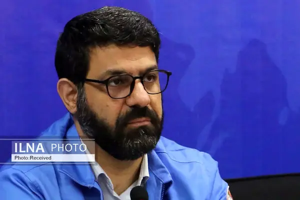 آغاز صادارت و واردات در اسکله شهید رجایی/ در حال تخلیه «کانتینرهای سالم» به مکانی امن هستیم/ در محل دپو بیش از ۲۵۰۰ کانتینر وجود دارد