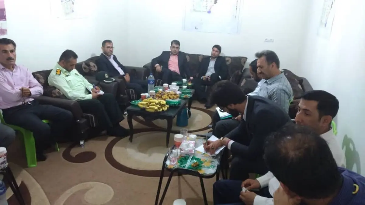 نشست مشترک فرماندار شهرستان ماهشهر و مسئولین بندر امام خمینی بمنظور بررسی مشکلات مسکن مهر 