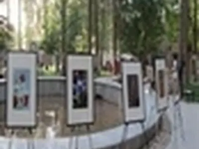 آغاز به کار نمایشگاه نقاشی در پارک شهید چمران کرج