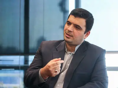 مشکلی در عرضه روبل نداریم/ ورود لیر به بازار متشکل ارزی در دستور کار است
