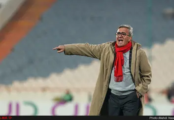 برانکو یا هاشمیان، پرسپولیس بین دو مسیر متفاوت