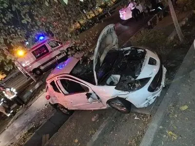 تصادف مرگبار در بزرگراه حکیم/ ۲ نفر جان باختند 