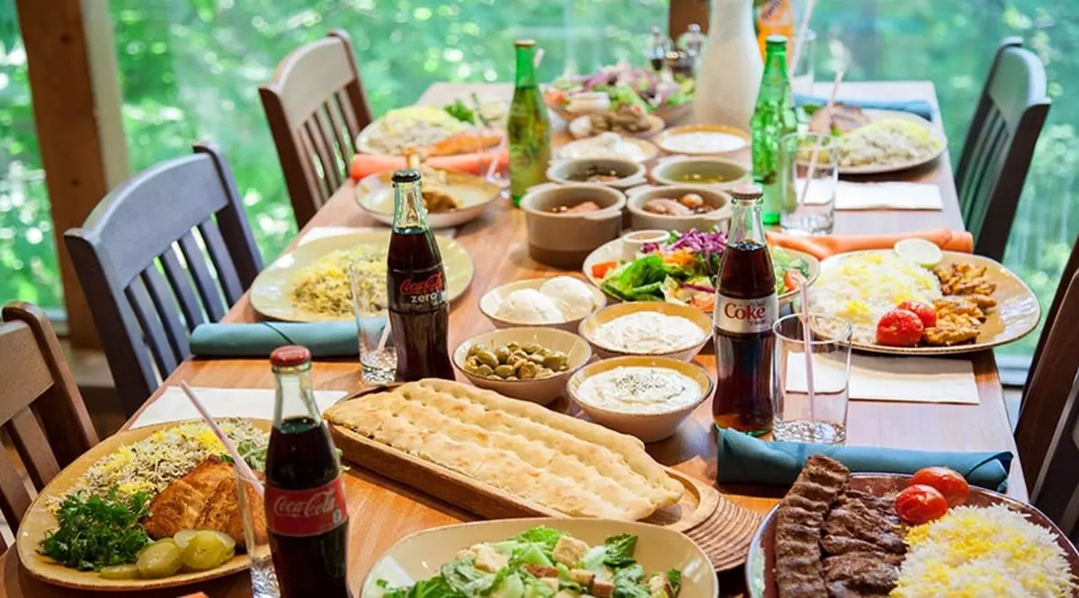 مشتری رستوران‌های شیراز ۶۰ تا ۷۰ درصد ریزش داشته است