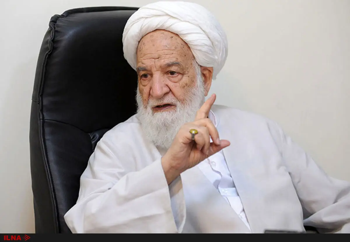 بیانیه آقای جنتی بسیار بد بود/ حمله به روحانی به بهانه برجام به ضرر اسلام و ایران است/ برجام با نظر رهبری انجام شد/ آقای جنتی! در کلمات‌تان مواظب باشید