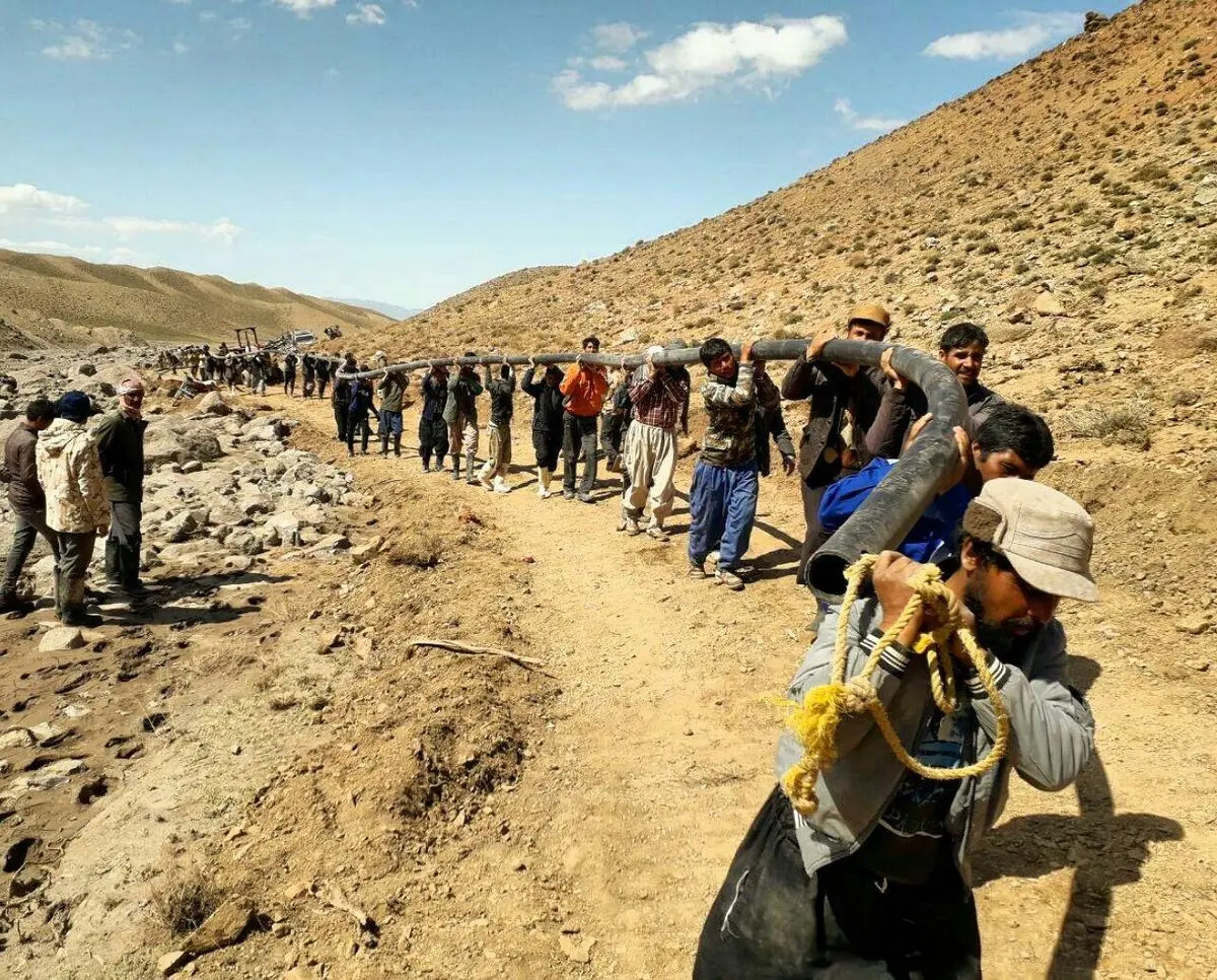 تامین آب آشامیدنی روستای رزداب خواف پس از یک هفته بی آبی