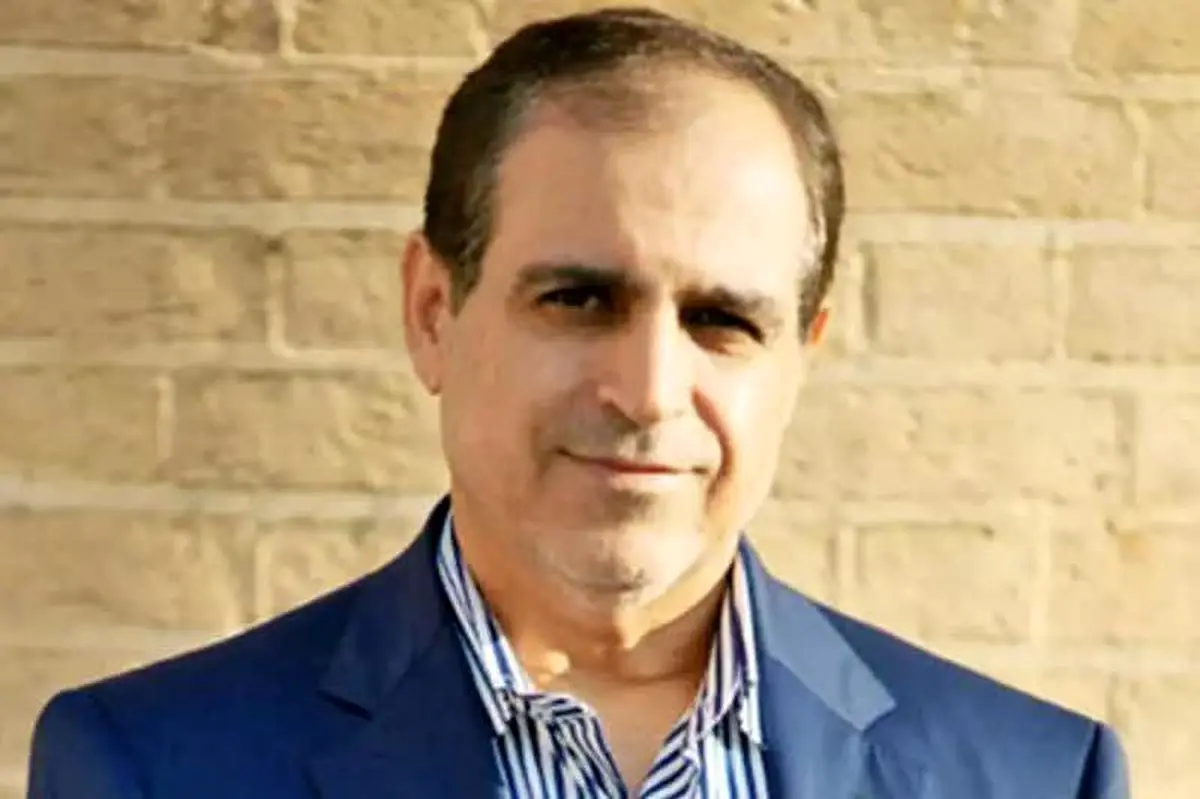  اگر دست ما باشد روزنامه‌ها باید در روز تعطیل هم منتشر شود