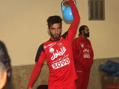 یک پرسپولیسی شاگرد مهابادی شد