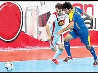 گوهر قوطی بروجرد با مساوی هم صدرنشین ماند