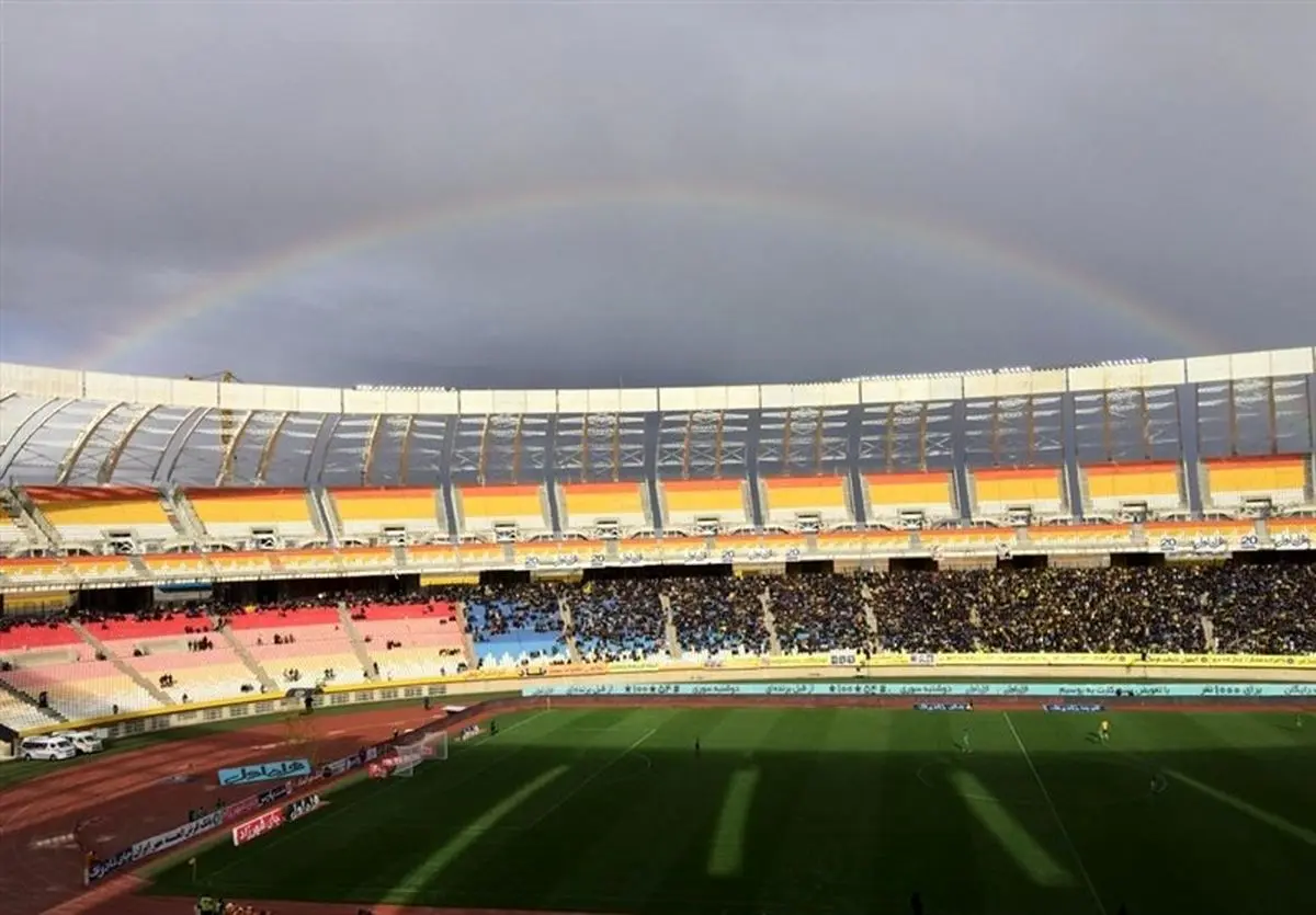 ورزشگاه نقش جهان به طور مساوی در اختیار سپاهان و پرسپولیس