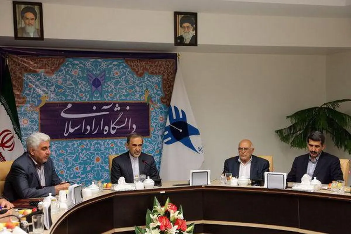 به آینده حوزه علوم پزشکی دانشگاه آزاد بسیار امیدوارم