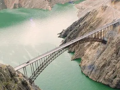 «استراتوس»، اولین شرکت صادرکننده خدمات فنی و مهندسی در ایران