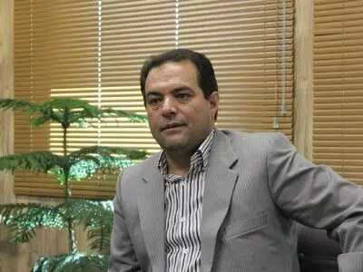 کارگران نباید در تیررس کاهش هزینه‌ها قرار گیرند/حقوق کارگران نباید کمتر از ۳ میلیون تومان باشد