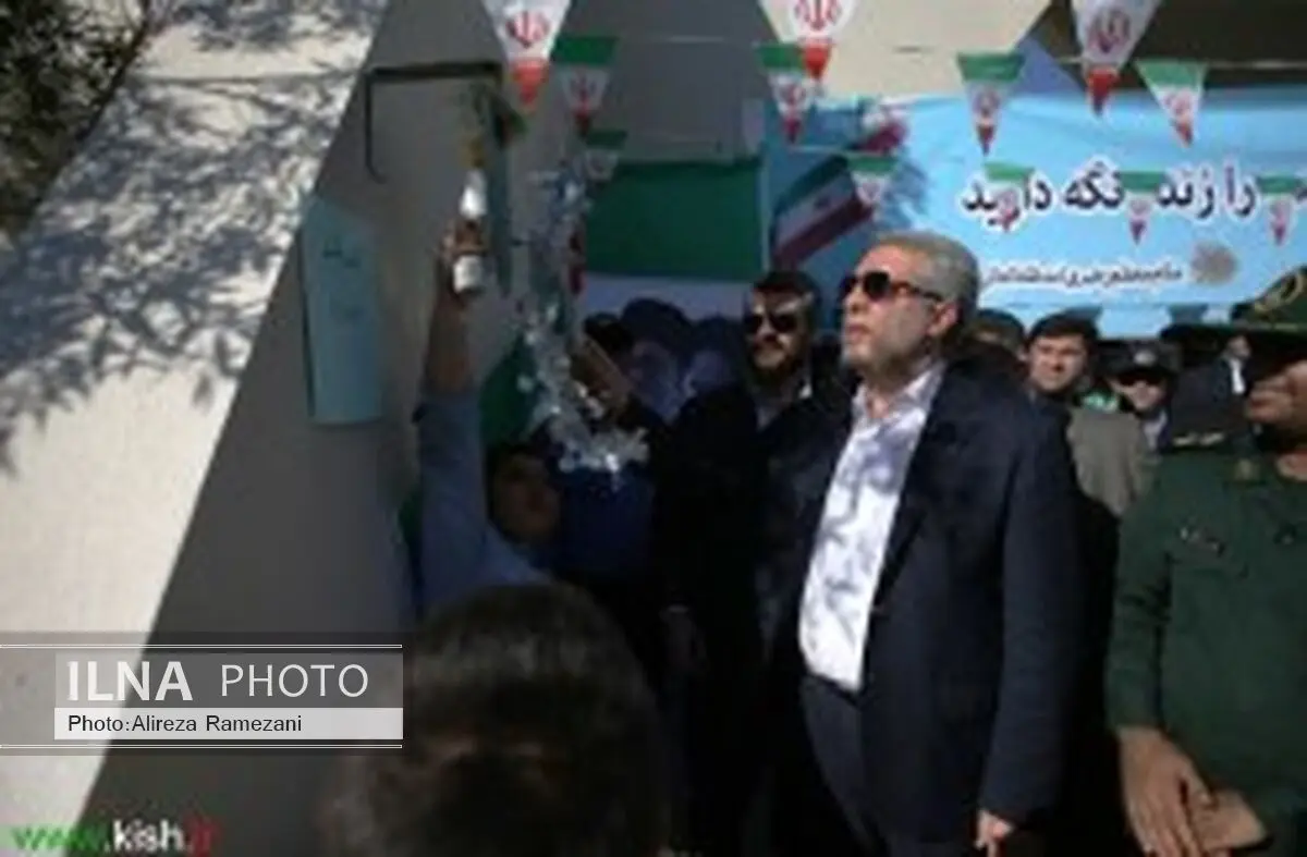 همزمان با سراسر کشور زنگ انقلاب درجزیره کیش نواخته شد