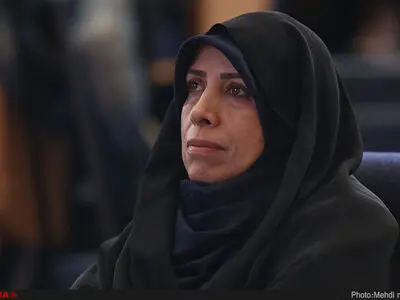 امین‌زاده به مردم و روحانی تبریک گفت