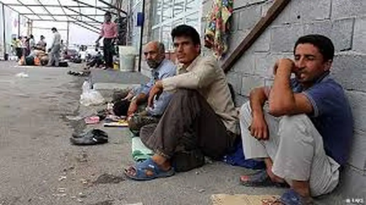 هزینه تحصیل فرزندانمان سنگین است/ گرانی لباس فرم و سرویس/ پولی در بساط نداریم!