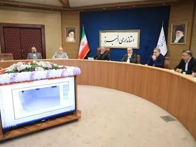 پیمانکار و دانشگاه علوم پزشکی استان به تعهد خود برای تحویل بیمارستان کمالشهر عمل کنند