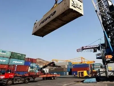 ضرورت راه‌اندازی پایانه صادرات محصولات کشاورزی در گلستان / قوانین دست و پاگیر سد راه تولید کنندگان و سرمایه گذاران است