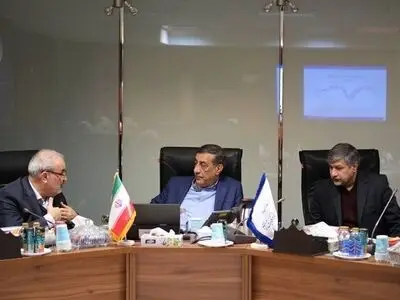 بازدید معاون اجرائی رئیس‌جمهور از مرکز ملی راهبری شبکه برق کشور