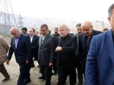 قائم‌پناه از روند بازسازی پل شهید رئیسی در آزادراه شهید سلیمانی بازدید کرد/ تأکید بر تسریع در احیای زیرساخت آسیب‌دیده