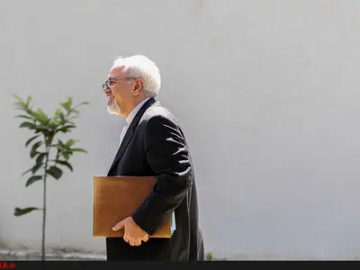 ادعای رسانه‌ سعودی در مورد حضور ظریف در مذاکرات سوریه