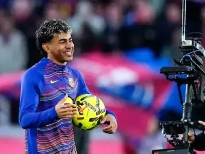 لبخند رضایت بر لبان هانسی فلیک