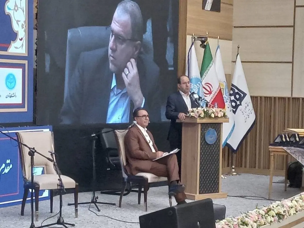 در دنیای امروز علم تعیین کننده است/ کشوری پیشرفته‌تر است که عالم‌پرورتر باشد