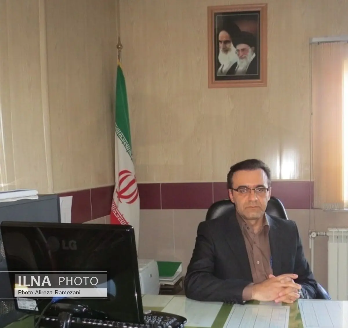 کشف و ضبط بیش از 10 هزار کیلوگرم موادغذایی غیر قابل مصرف در شاهین‌دژ