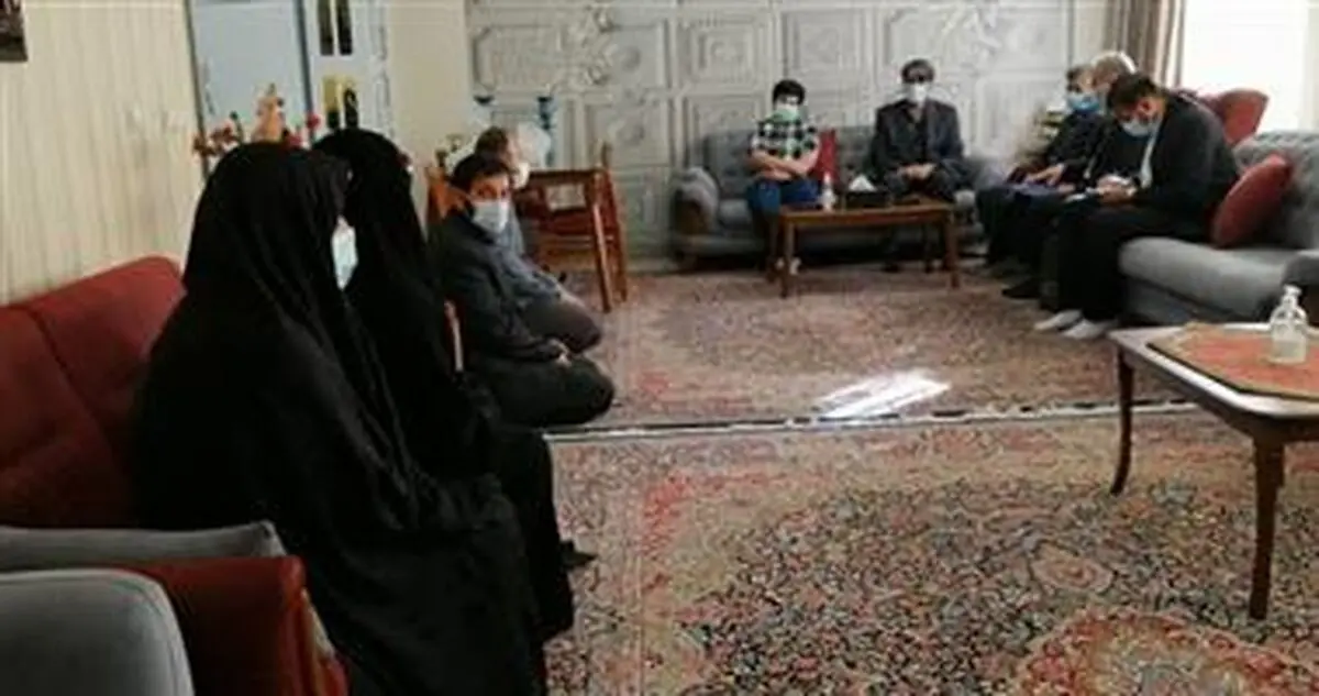مددکاری مهم‌ترین ماموریت کارکنان زندان‌ها است