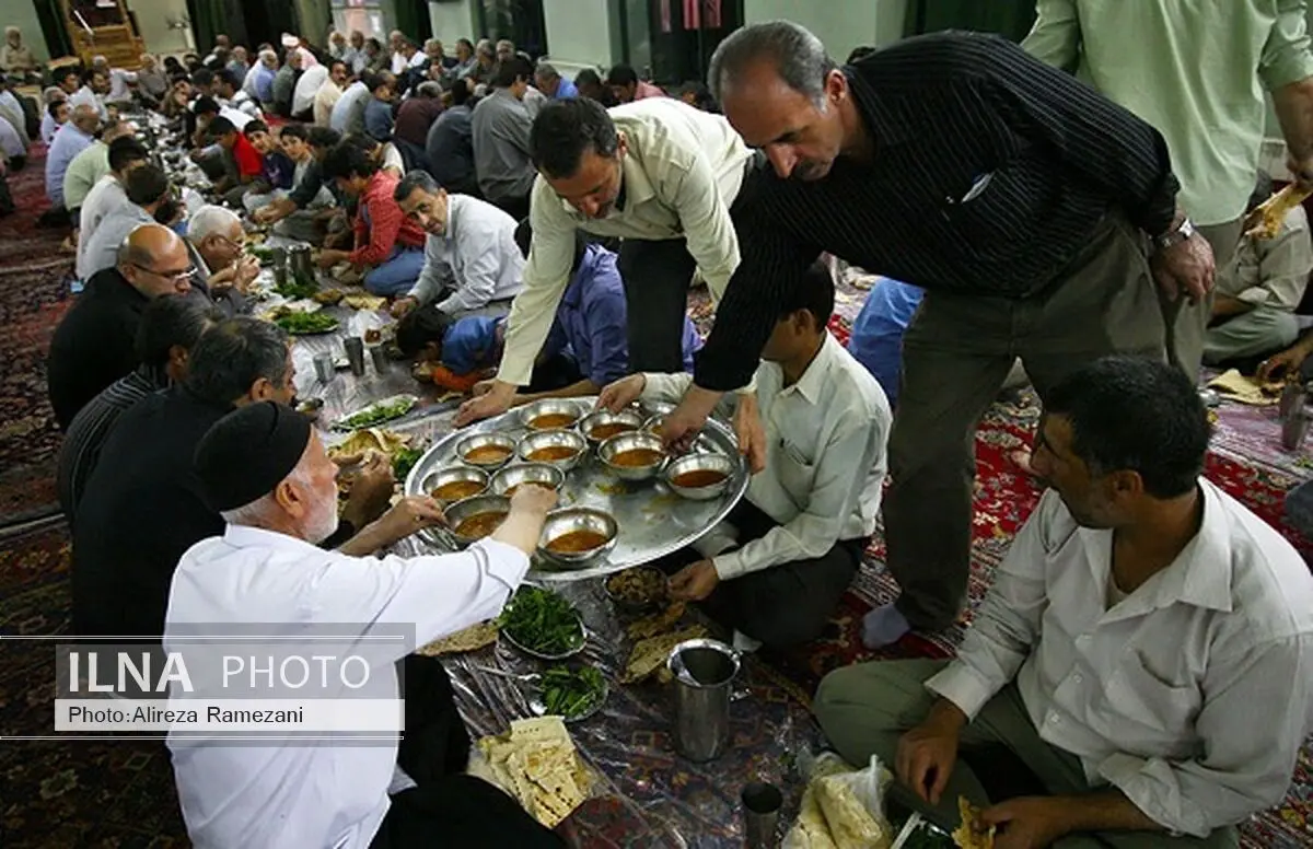 اطعام بیش از 5 هزار مددجو کمیته امداد پلدشت در ماه مبارک رمضان 