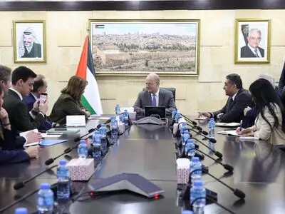 دیدار نخست‌وزیر تشکیلات خودگردان با هیئت اروپایی