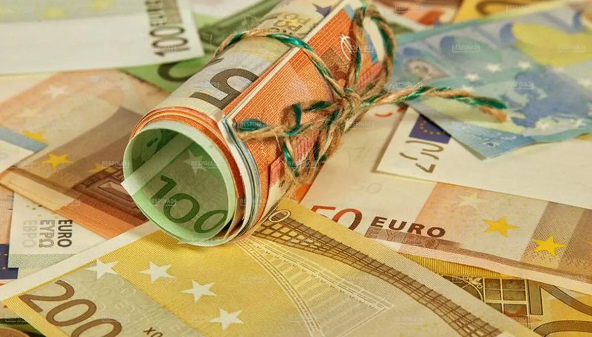 بهای انواع ارز در بازار روز یکشنبه ۲ اردیبهشت
