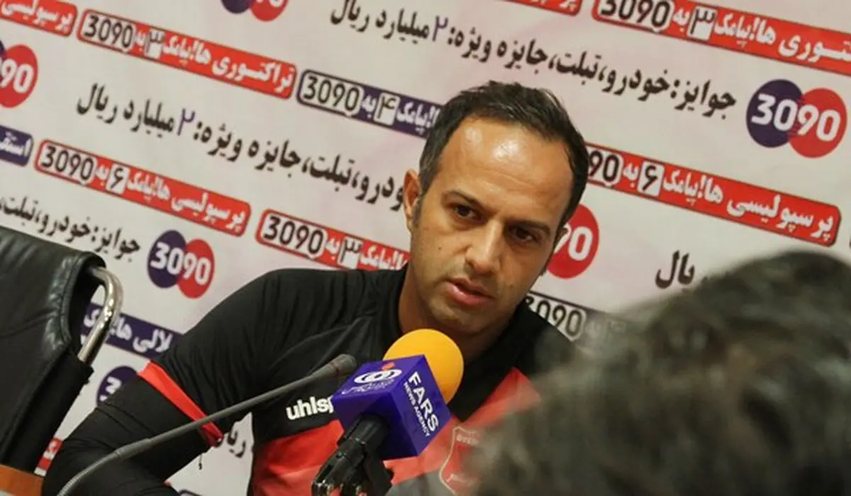 سرمربی گل ابریشم: نام تیم را از روی شغل مالک انتخاب شده است