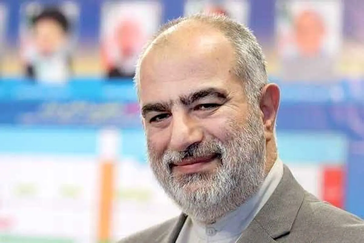 آشنا: پیام‌های رهبری را تفسیر به رأی نکنیم