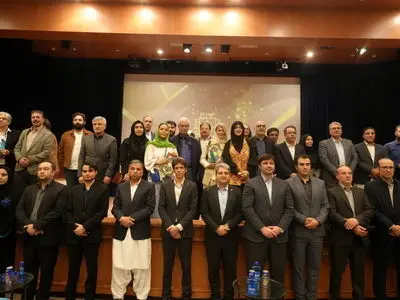 برگزیده«جایزه ملی گردشگری» معرفی و تجلیل شدند