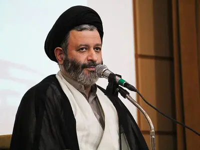 استفاده نادرست از فضای مجازی باعث بوجود آمدن نیاز کاذب می شود