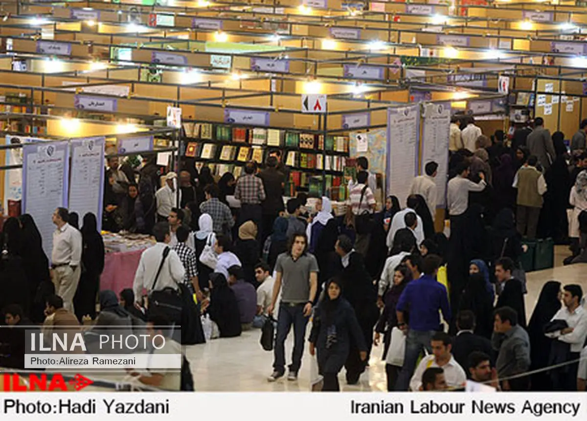 آیا غرفههای اغذیه همچنان بیشتر از ناشران میفروشند؟/ تدابیری برای اسکان کاروانهای دانشجویی