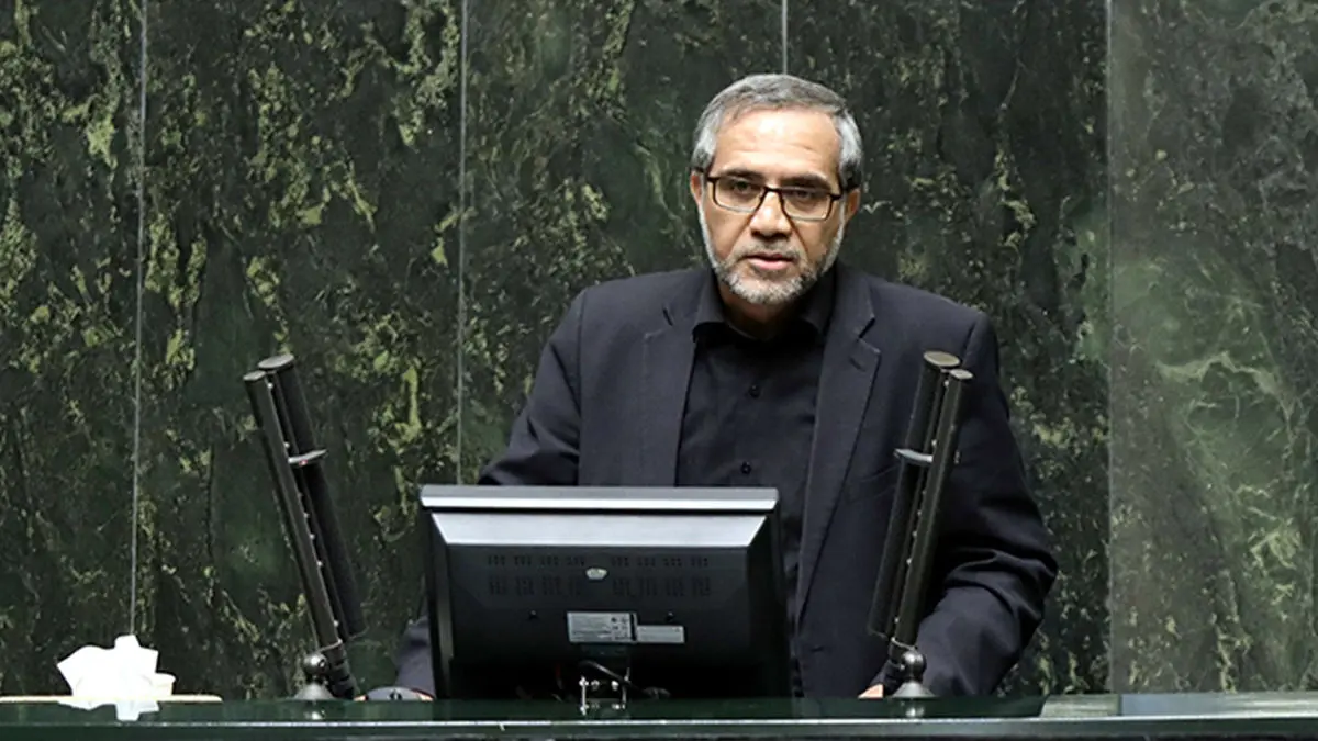 دولت باید به سمت برنامه محوری و استفاده از همه ظرفیت های انسانی درچارچوب دفاع ملی حرکت کند