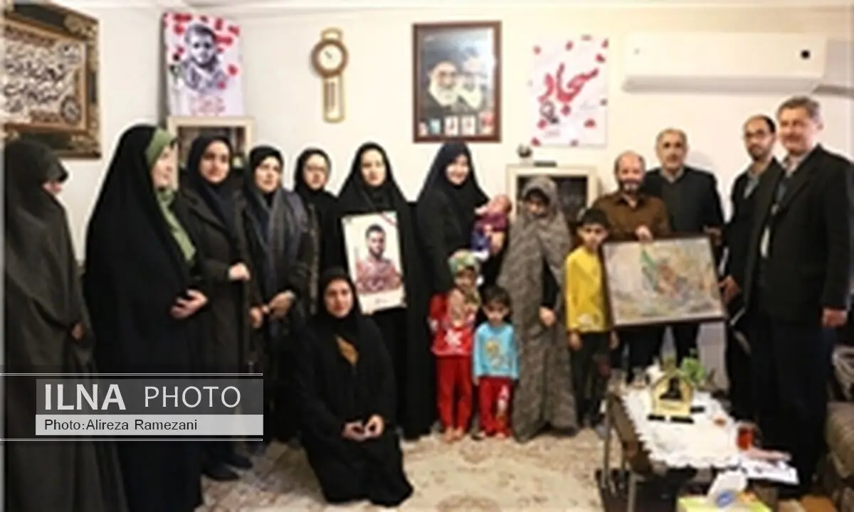 دیدار کاراون  فجر خبری با خانواده شهداء در رشت
